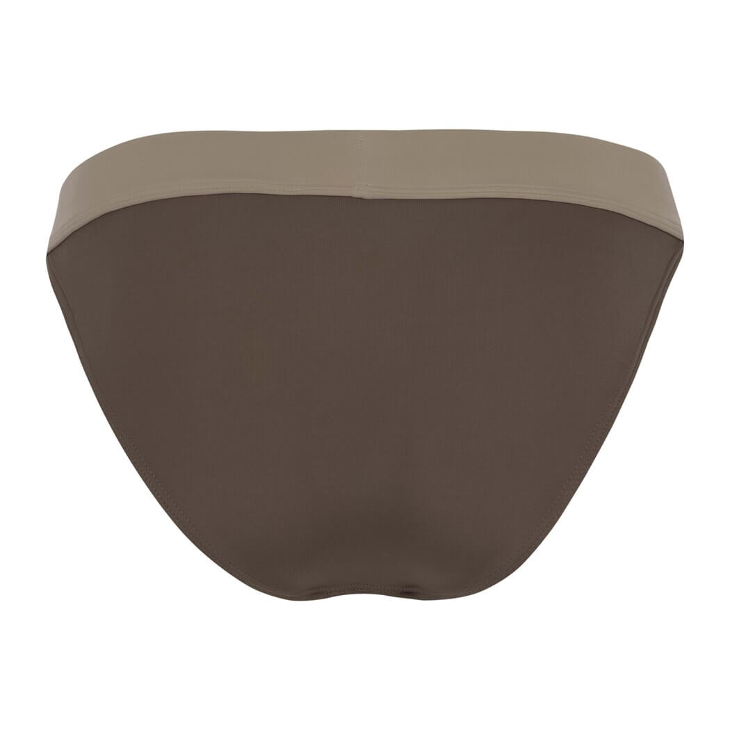 Bikini hombre natural