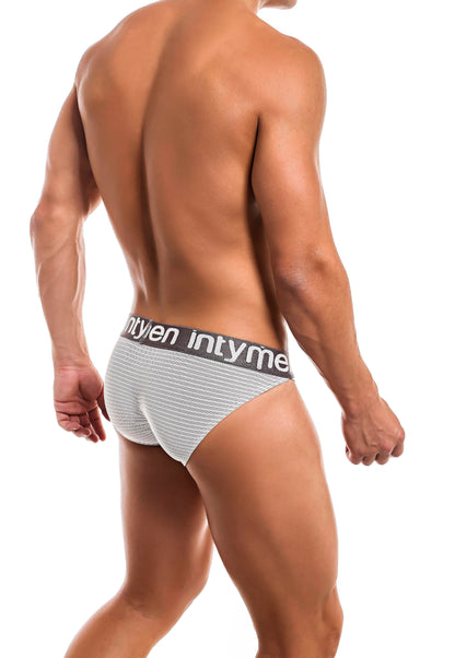 Bikini hombre frontera